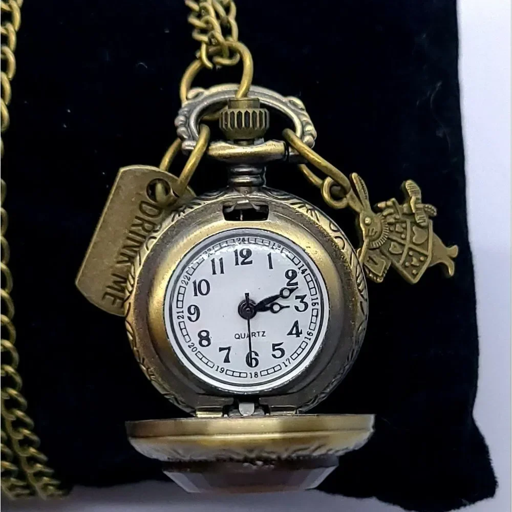 Alice In Wonderland Engraved Antique Bronze Quartz Pocket Watch Necklace Rabbit